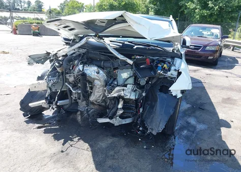 2019 Infiniti Qx30 Luxe z USA, uszkodzony, nr VIN SJKCH5CP3KA009376